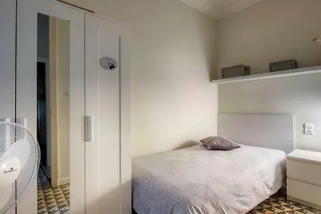 Отель Apartamento Calle Mallorca Aribau Барселона 0*,