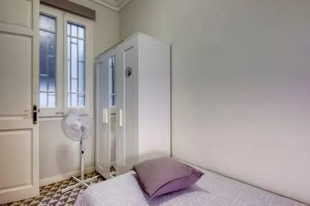 Отель Apartamento Calle Mallorca Aribau Барселона Апартаменты